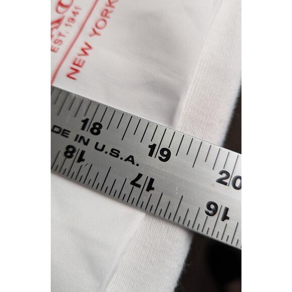 2 Coach dust covers 18" x 23" polysatin New 23'x19" red Stagecoach printed logo - Picture 3 of 4